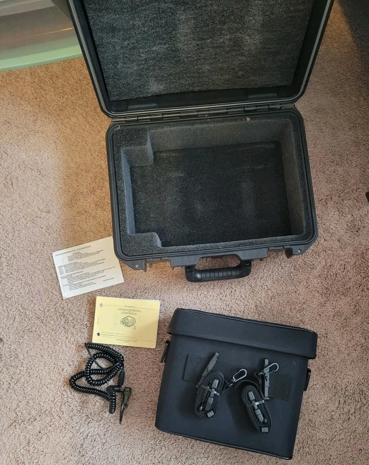 NEW! DISCOUNTED FROM $5,800! Fraser-Volpe M25 Gyro Stabilized Binoculars 14x40 - Image 2 of 4