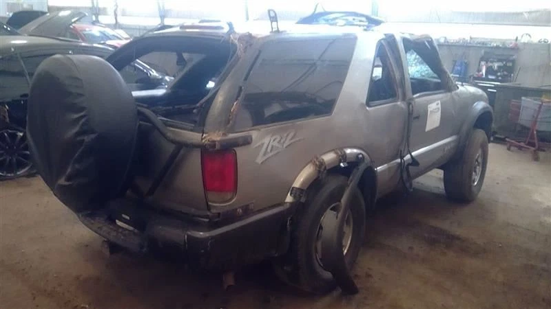 Pinza delantera derecha pasajero compatible con 98-05 Blazer S10/Jimmy S15 5874224 Foto 2 de 4