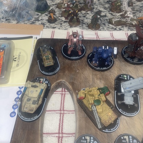 MechWarrior Figurines. LOT Of 29 - Picture 4 of 8