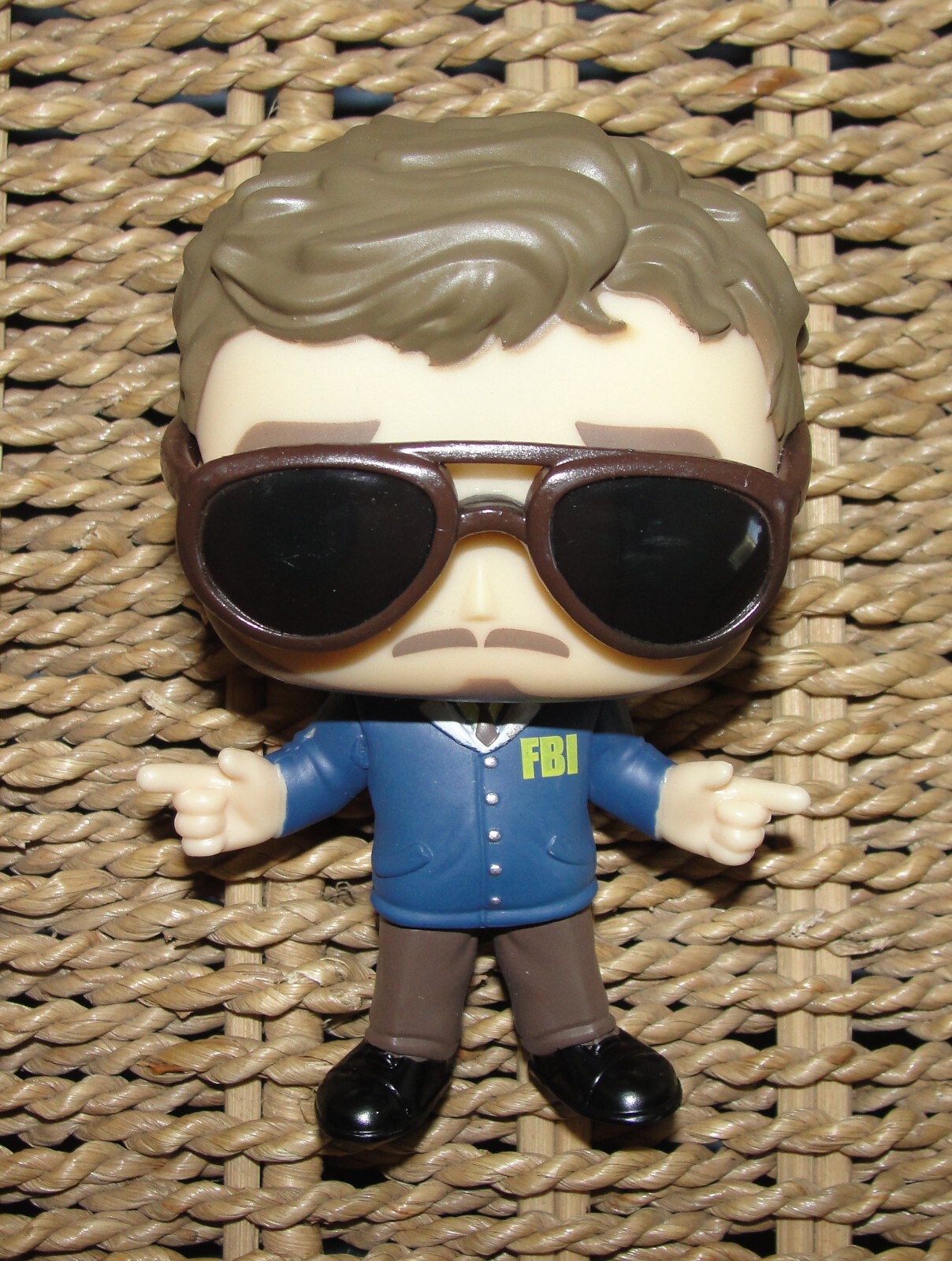 Figura Vinilo Funko Pop Burt Macklin #503 Parks And Rec Bert Hot Topic *Suelta*