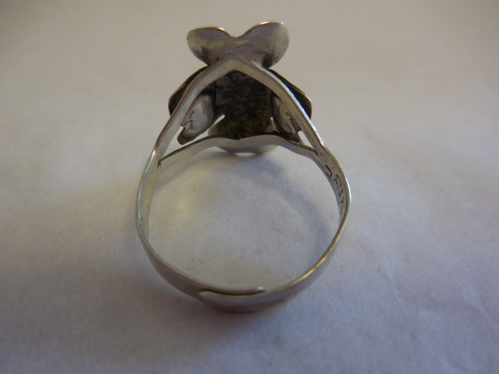 STUART NYE? STERLING SILVER DOGWOOD FLOWER ADJUSTABLE RING