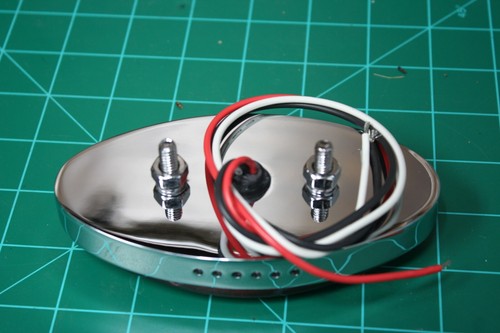 SUPER THIN L.E.D CATEYE TAILLIGHT 5/16" CUSTOM LOOK MOTORCYCLE BOBBER chopper - Foto 2 di 5