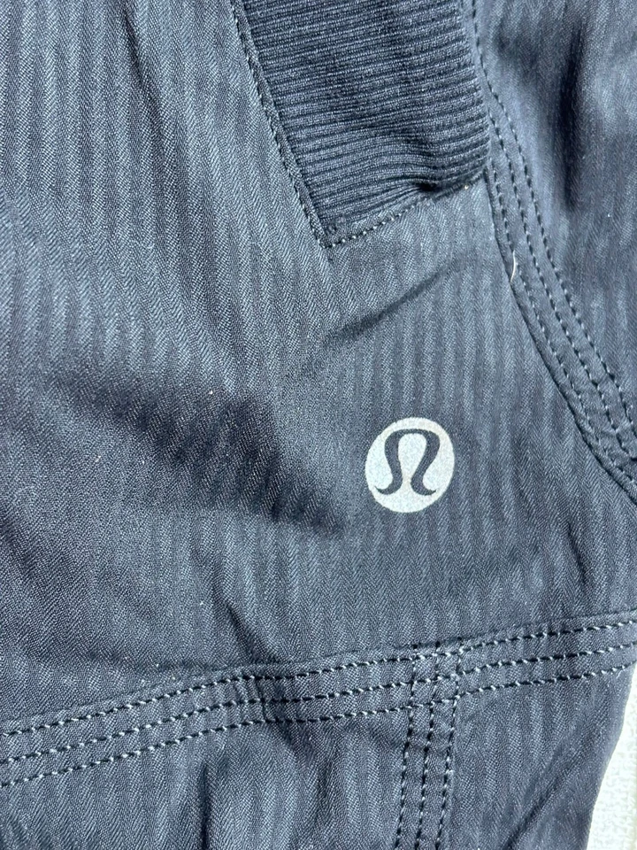 Lululemon танец студии брюки бегунов с подкладкой женщин размер 6 серый полоски шнурка - Изображение 4 из 4
