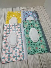 4-Pack Portable Baby Wipe Dispenser with Zip-Lock, Floral Design