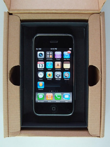 Apple iPhone 2g 8gb 1. Generation A1203 & Schwarz Slim Box - iOS 3.1 - Selten 2008