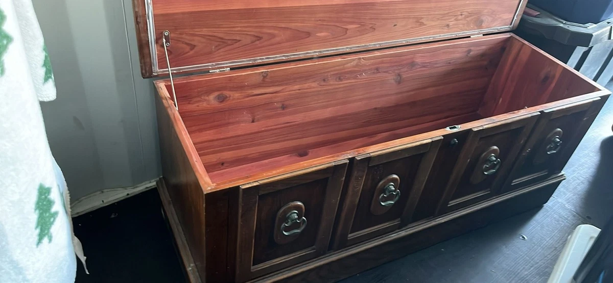 Vintage Lane Cedar Chest Indiana Antique Chests & Trunks 1950-Now