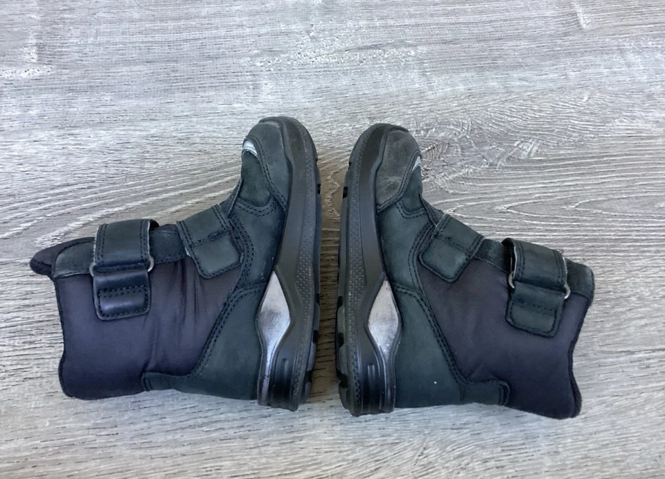 Ecco Winter Snow Toddler Size 24 7.5 Boys Boots GORETEX Black Suede Leather - Image 4 of 4