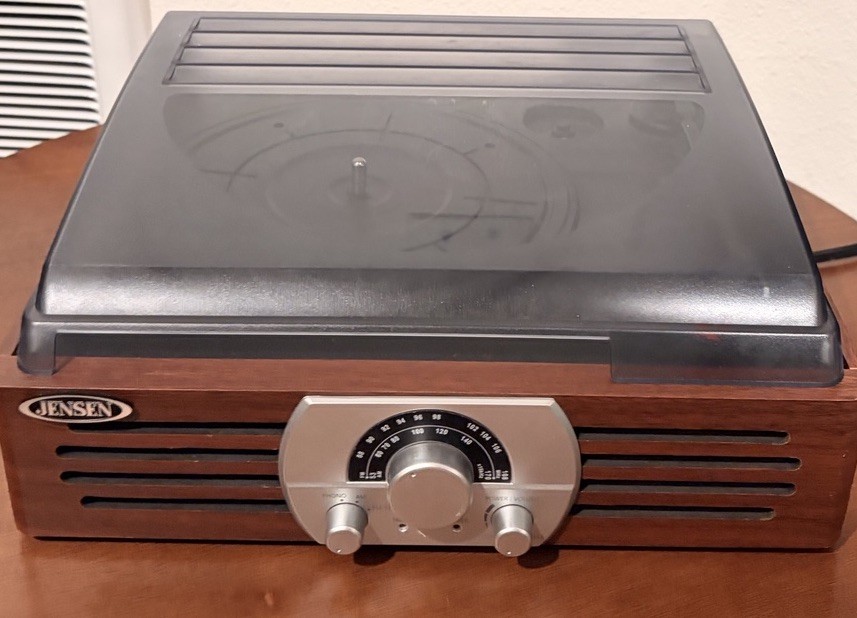 Jensen JTA-222 Record Player 3-Speed Stereo Turntable w/ AM/
