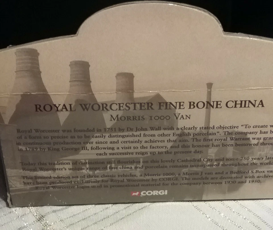 Corgi Royal Worcester Morris 1000 Van Truck Toy With Original Box- RARE!  - Image 3 of 4