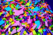    100 PIECES GIRL COLORS BRAND NEW LEGO LEGOS HUGE BULK LOT PARTS RANDOM
