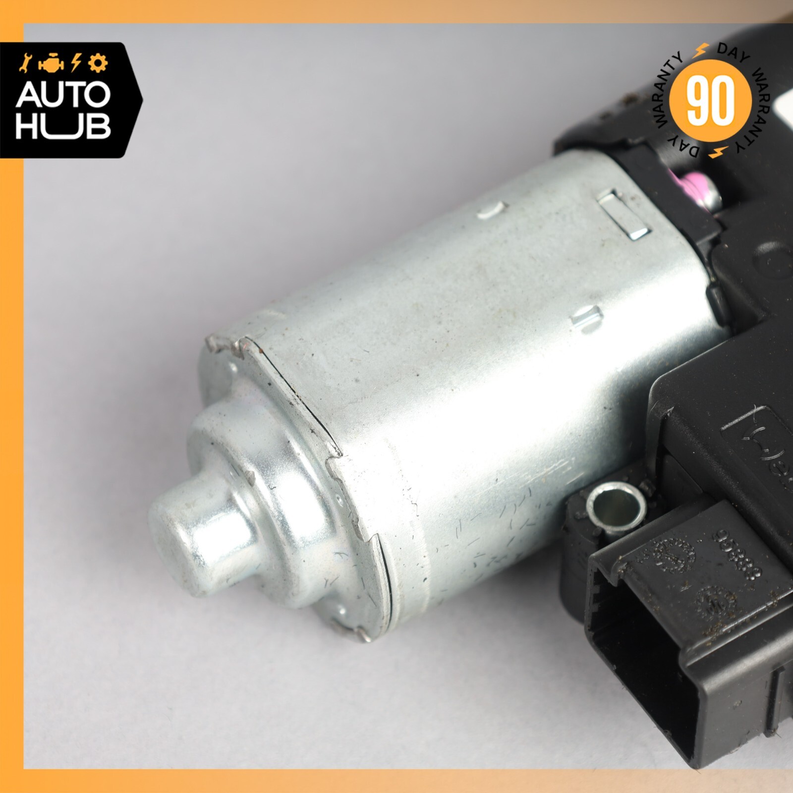 03-13 Maserati Quattroporte M139 Sunroof Sun Roof Motor 6117026 OEM