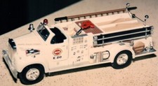 FIRST GEAR 1960 MACK B-61 OPEN CAB PUMPER -19-2749, SANTA CLARA CO. FD, E-20