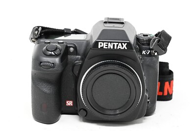 Pentax K7 K-7 14.6 MP Digital SLR Camera Body w/32GB SD card