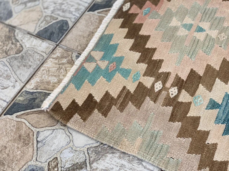 Anatolian Kilim Vintage Geometric Turkish Tribal Oushak Wool Area Rug 5.1x6.2 ft - Image 3 of 4