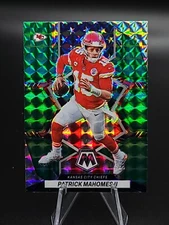 Patrick Mahomes II GREEN MOSAIC SP 2022 Panini Mosaic Football Card #256 CHIEFS