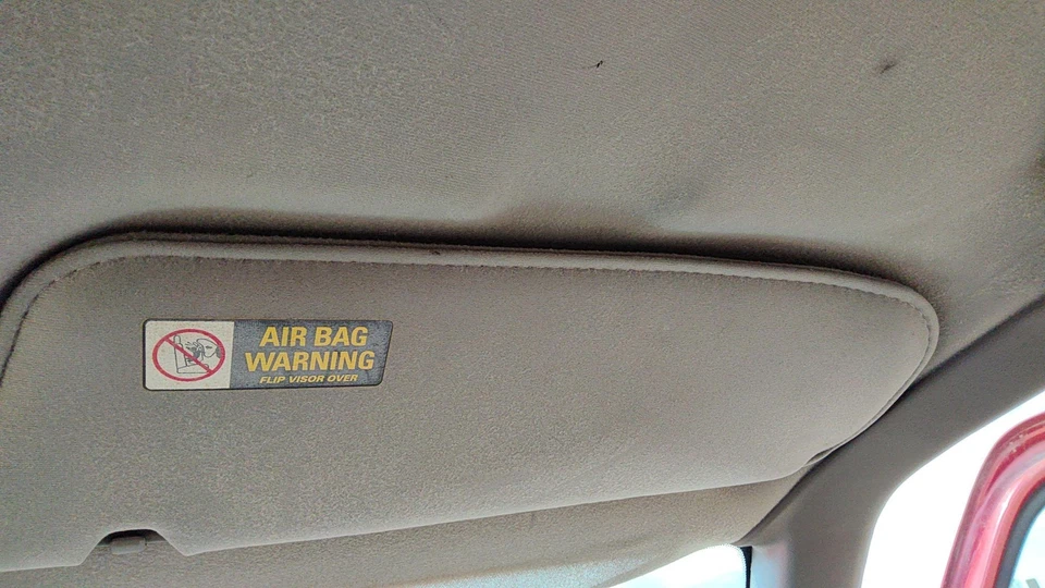 Mazda B2500 1999 pasajero derecho parasol OEM gris V2 Foto 3 de 4