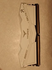 T-force delta 16gb ddr5 6400 RGB 