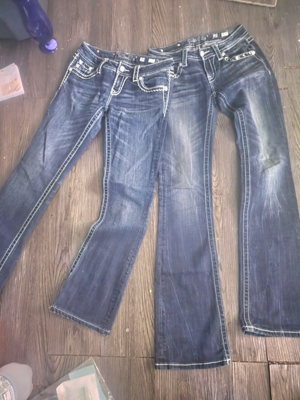 Womans Miss Me Jeans Size 26
