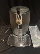 KRUPS beertender VB21 keg beer dispenser tap Heineken