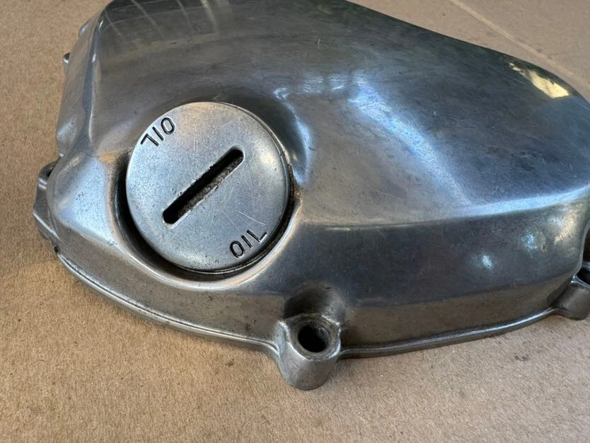 Kawasaki ZR1100A2 1993 cubierta de embrague 14032-1424 Foto 2 de 4