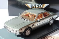 Neo Scale Models De Tomaso Deauville 1978 1:43 Silber Metallgrau Neo Cars 43982