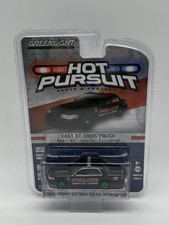 GREENLIGHT GREEN MACHINE FORD CROWN VICTORIA EAST ST LOUIS POLICE 1:64 CHASE
