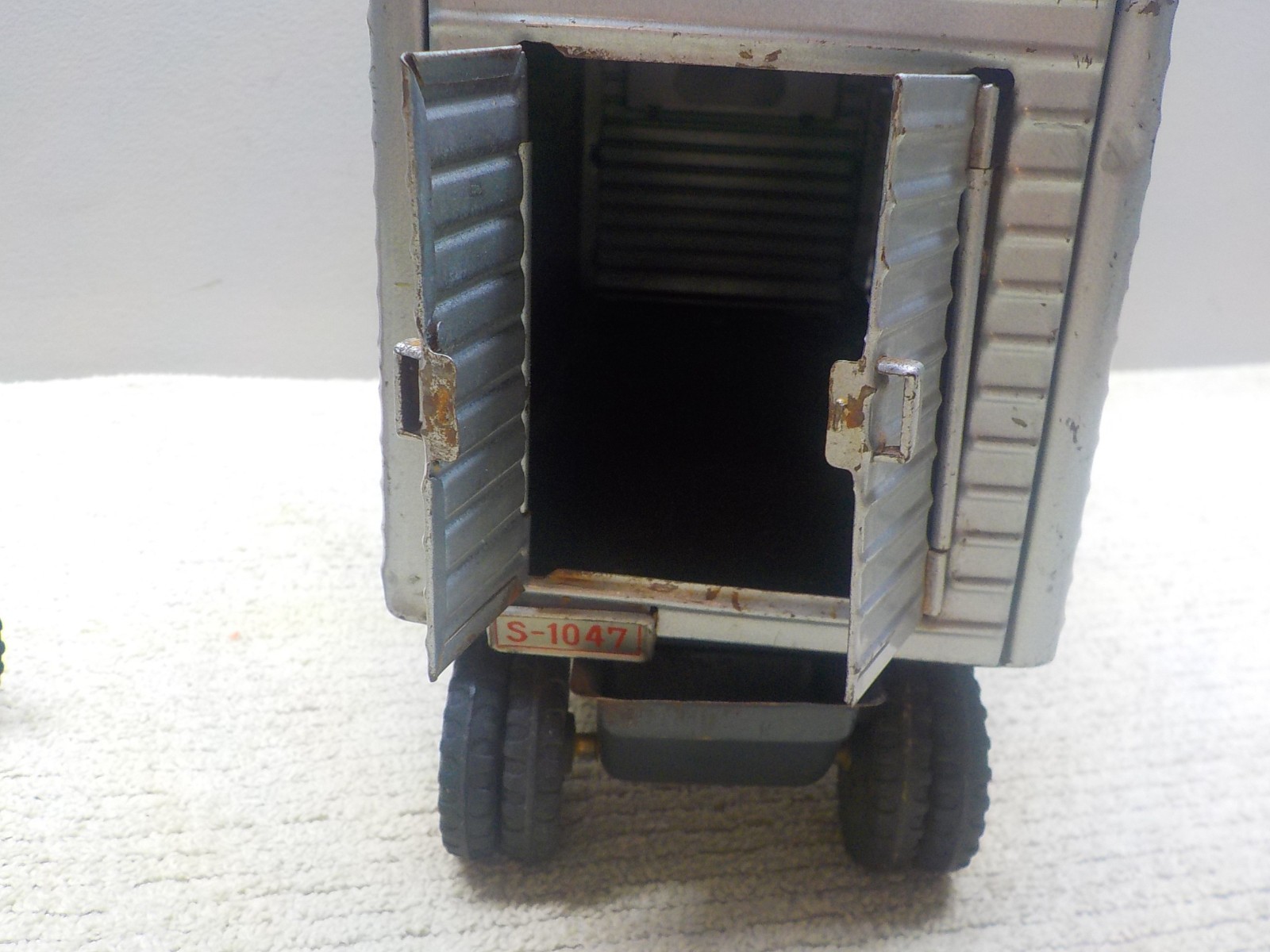 SSS JAPAN SIE Tractor and Trailer Friction Motor Works