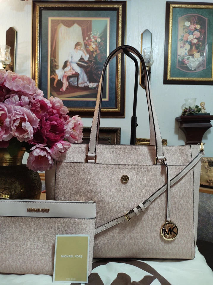 Set- Michael Kors "XLarge" Pink Monogram Front And Back Pocket Tote Bag & Wallet - Image 2 of 4