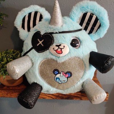 Zuru Rainbocorns Monstercorn Gothic Mouse Plush Vampire Rat Halloween Eye Patch