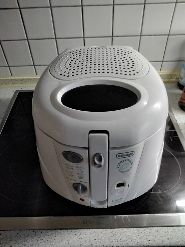 De'Longhi Fritteuse, Roto-Fry-System, 1800W, Weiß - Bild 2 von 3