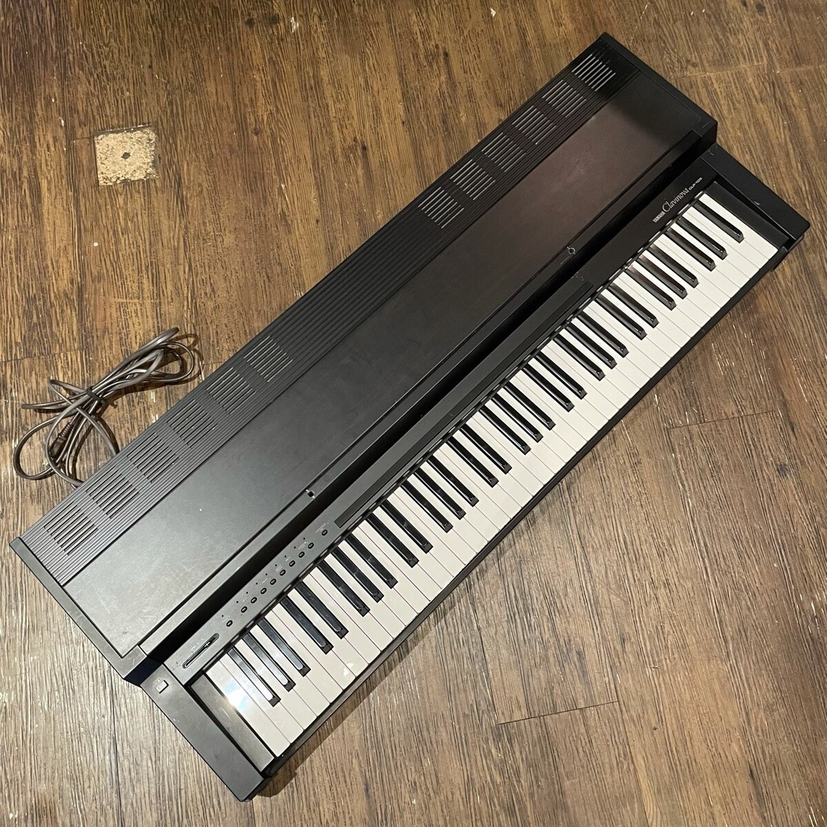 鍵盤楽器 YAMAHA Clavinova CLP-100 Yamaha Keyboard 76 Keys Clavinova CLP-100 Electronic Piano