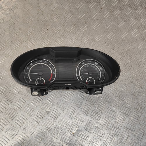 Strumentazione contachilometri Skoda Octavia 5E VRS 2.0 TDI 2017 5E0920947C #1