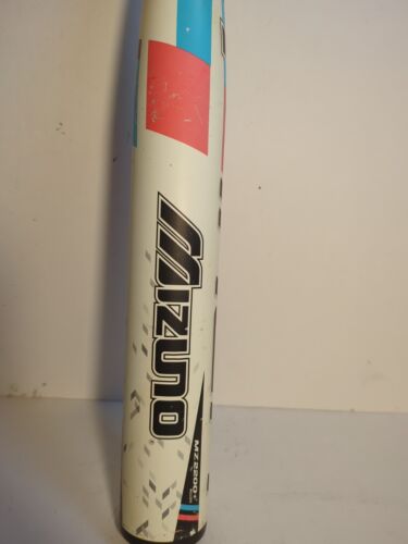 Mizuno Finch Fastpitch Softball Bat 31/18 MZ2200 alloy 2 1/4" Model 340368 - Picture 2 of 9
