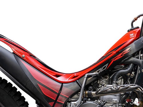 MONTESA COTA 300 RR SINGLE SEAT ASSY NEW + FUEL BOTTLE MONTESA 300 SEAT 4RT - Picture 3 of 12