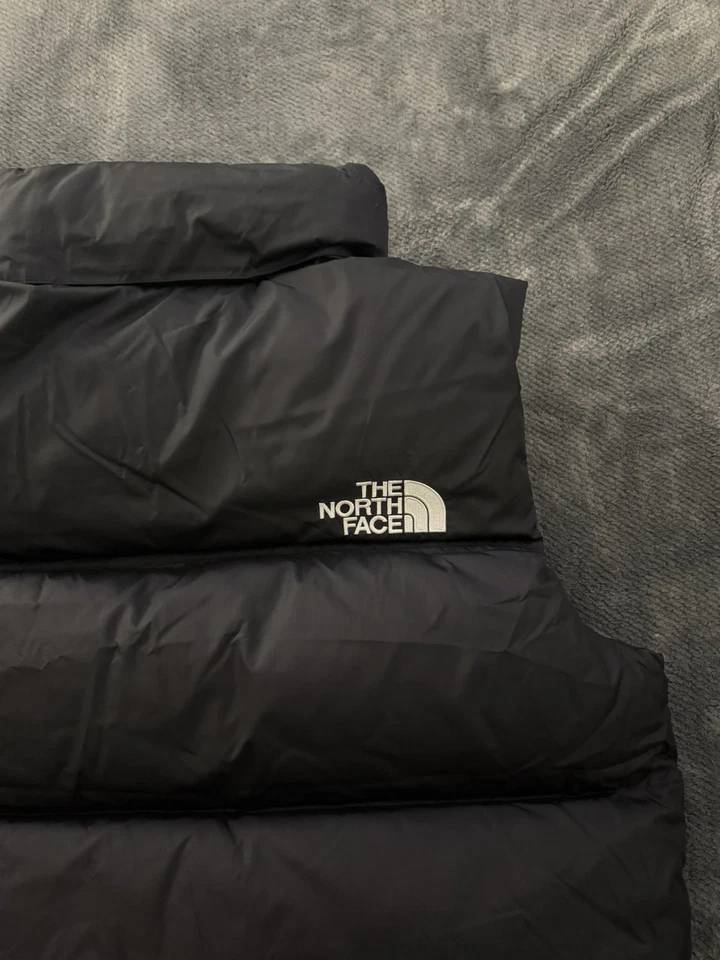 North Face 1996 Retro Nuptse Puffer Vest (M) - Image 3 of 4