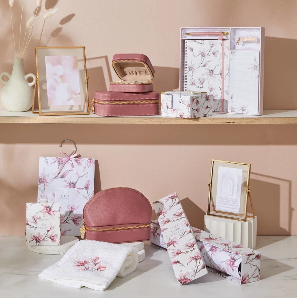 Pilbeam Living Fleur Scented Drawer Liners 6 Sheets - Image 3 of 3