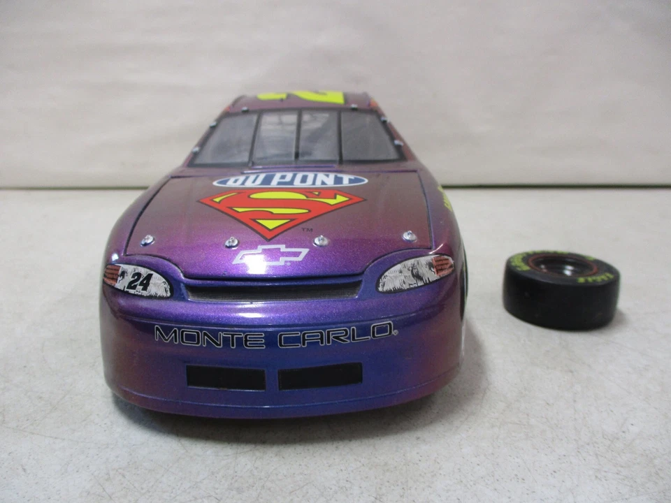 1999 Revell Jeff Gordon Dupont Superman Chromalusion 1/18 - Image 2 of 4