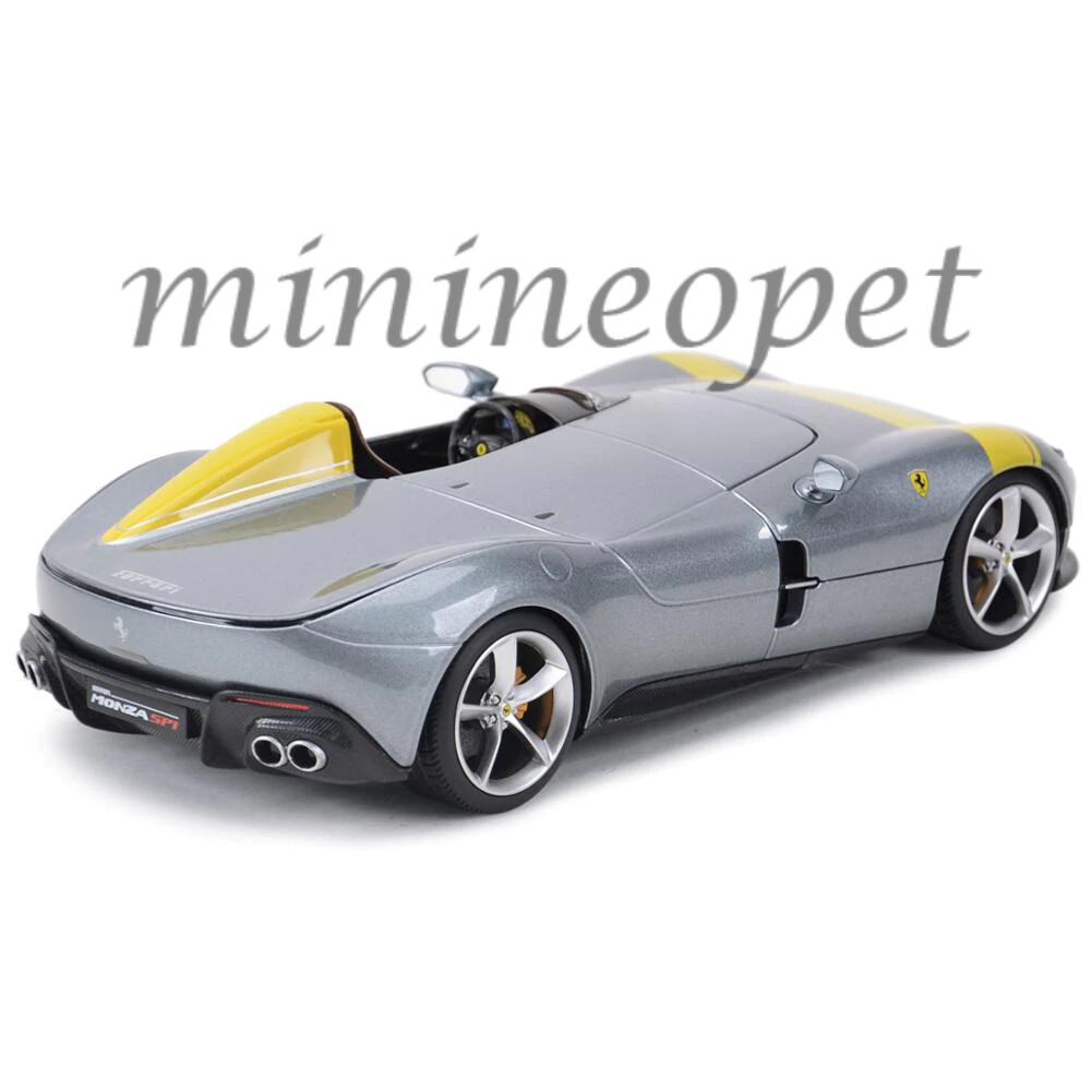 BBURAGO 18-16013 FERRARI MONZA SP1 1/18 DIECAST CAR with