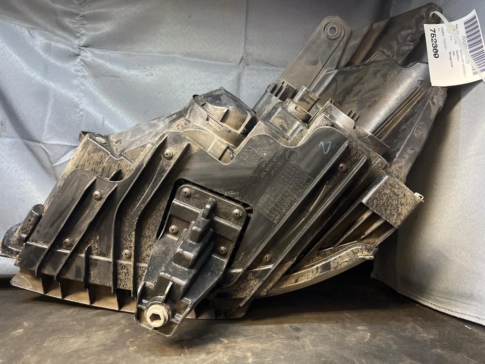 Fits 2009-2012 Chevrolet Traverse Right Headlight Assembly OEM#:20794802 Foto 4 de 4