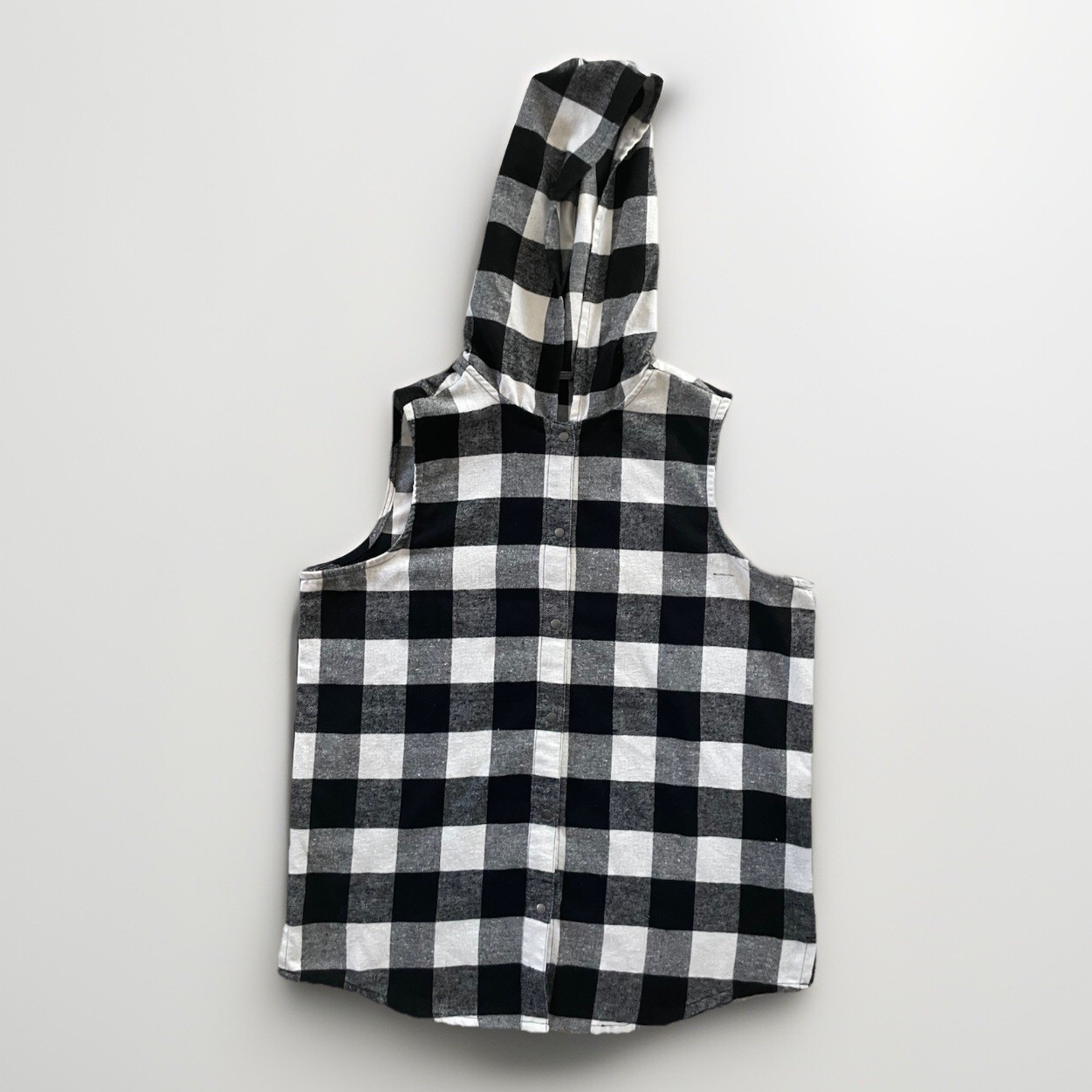 Urban Groove Womens L Buffalo Check Sleeveless Shirt White Black Snap Button