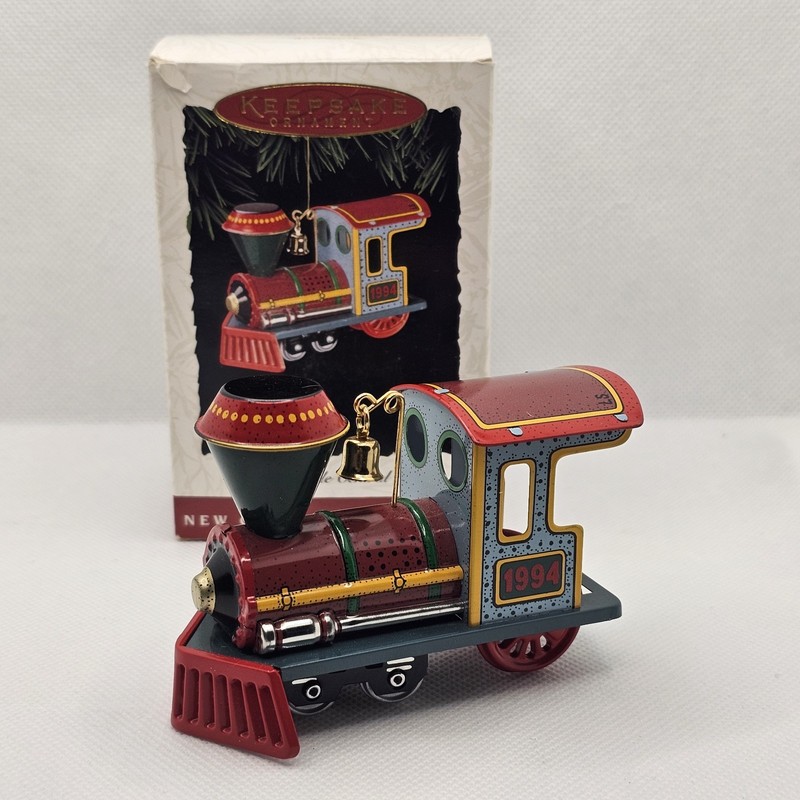 Hallmark Keepsake 1994 YULETIDE CENTRAL Pressed Tin Christmas Ornament Train 