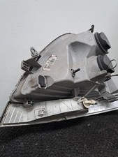Feu avant (phare) Nissan INTERSTAR