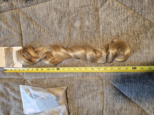 24 " Invisible Wire No Clip One Piece Extension Synthetic hair Blond - Picture 4 of 4