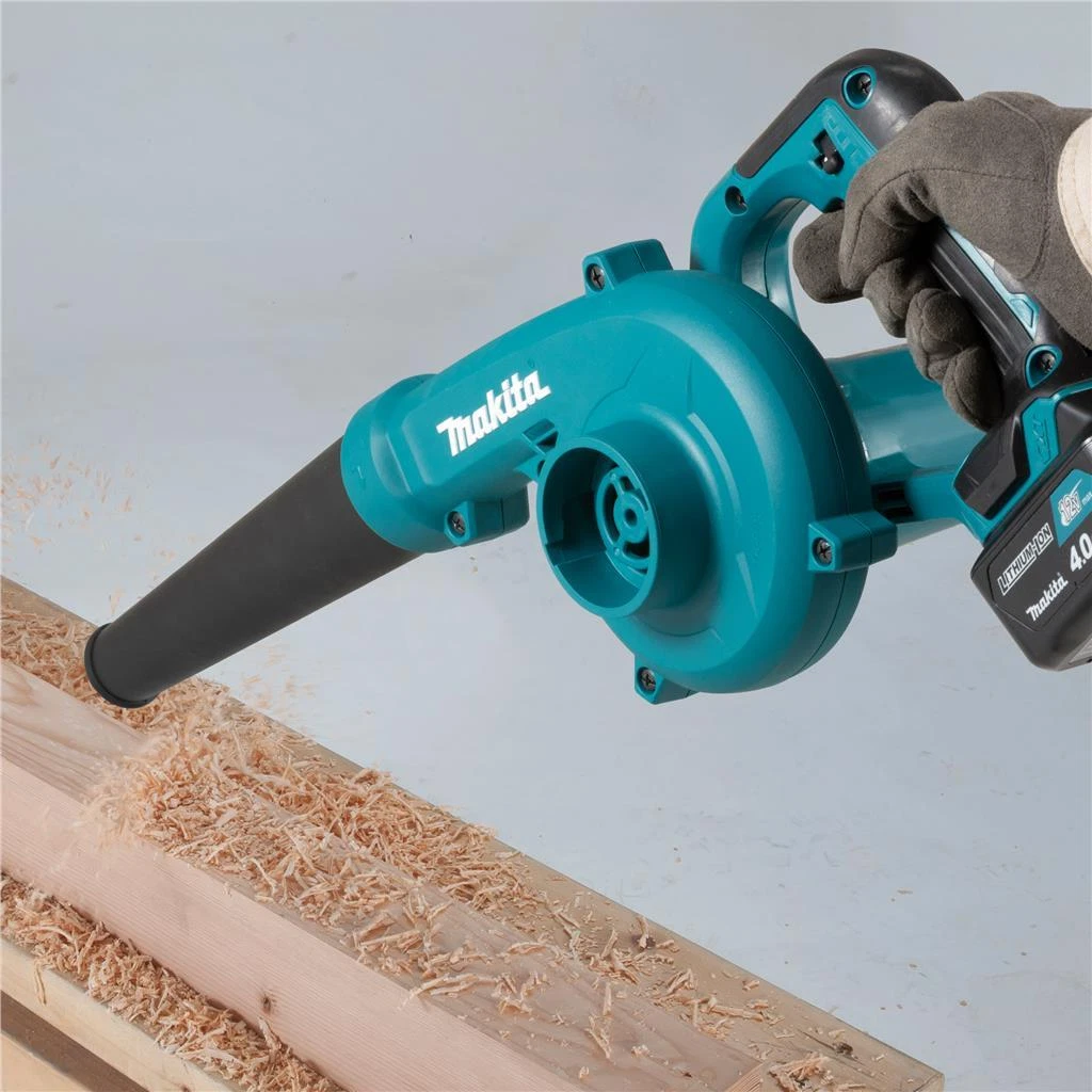 Makita cordless 2024 garden vacuum