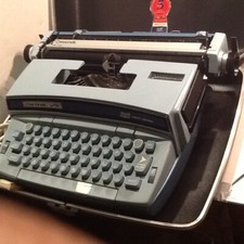 Vintage Typewriter Smith Corona Coronamatic Coronet Super12 Electric Typewriter  thumbnail