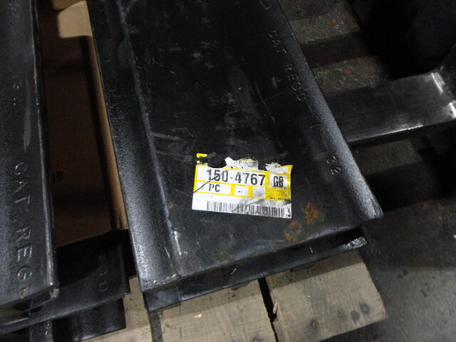 Caterpillar 150-4767 Cat Track Shoes 13 Pcs | eBay 