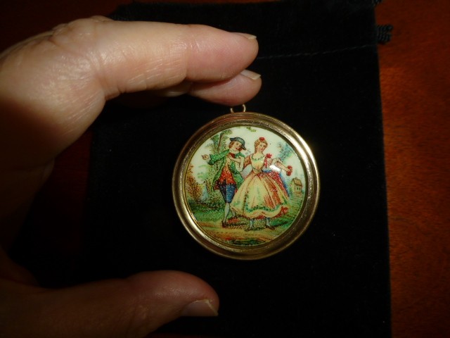 Vintage Swiss Reuge Music Box Pendant Necklace Plays "Good Morning" Song