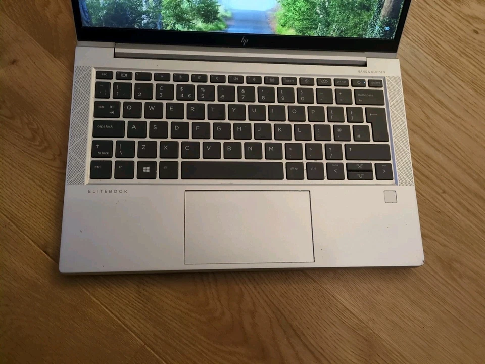 HP Elitebook 835 G8 Ryzen 5 5650U 2.3GHz 8GB RAM 256GB SSD 13.3 Touchscreen 9116 - Image 2 of 4