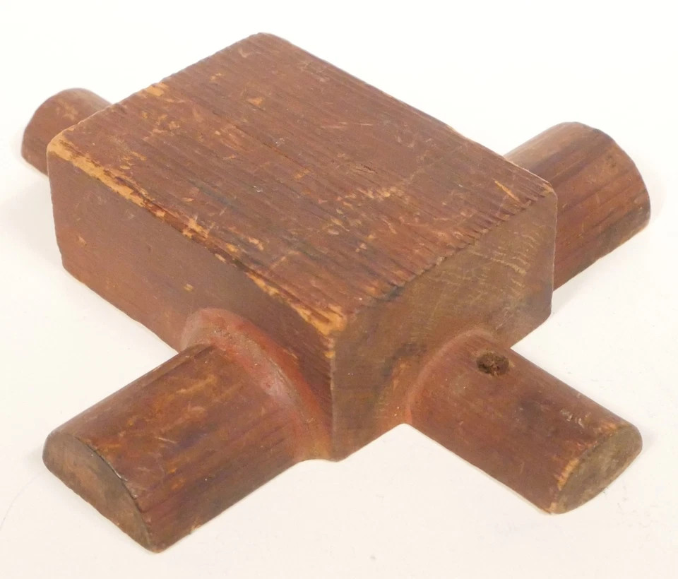 Antique Industrial Foundry Pattern 4-Way Junction 7.25" x 6.25" x 1.5" - Image 2 of 4