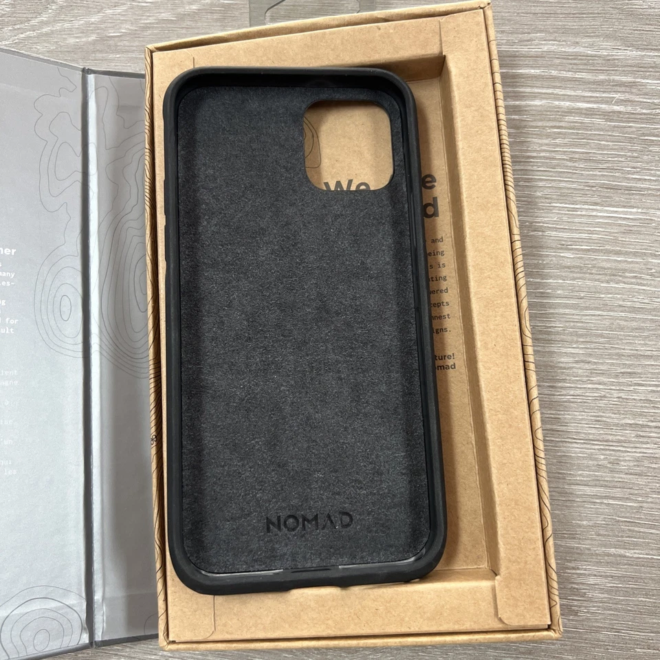 NEW Nomad BLACK Leather / Clear Case for iPhone X / Xs/ 11 Pro  - Image 3 of 4
